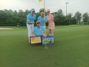 Golfer Phạm Tiến Tuệ