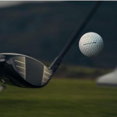 Bóng golf Titleist Pro V1 và Pro V1x 2025 bán chạy nhất trong năm 2025